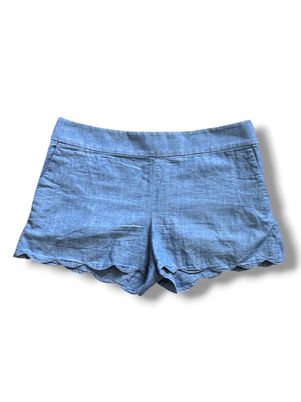 Loft The Riveira Blue Chambray Linen Blend Scallop Hem Shorts Women’s Size 6